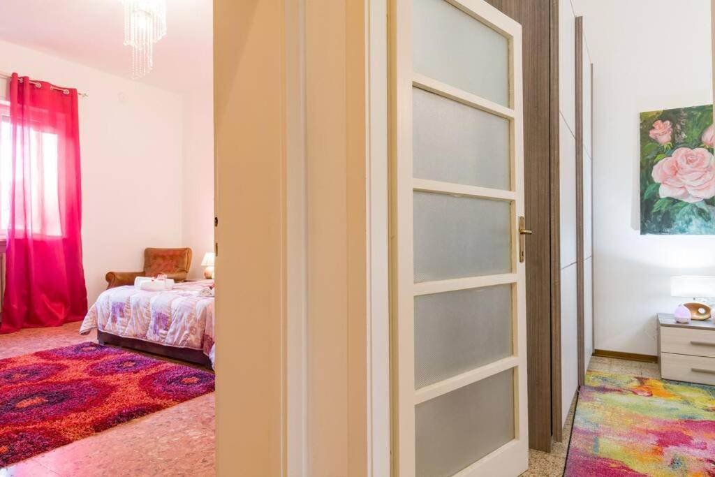 ヴァレッジョ・スル・ミンチョ Gardaland Residenza Le Rose! 120 M2ヴィラ エクステリア 写真